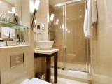 shaftesbury_premier_notting_hill_bathroom_big