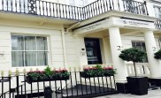 st_georges_inn_victoria_exterior1