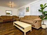 mar16_stratford_budget_rooms_lounge