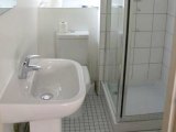 swinton_hotel_washbasin_big