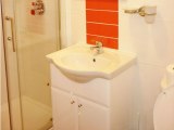 acton_town_hotel_bathroom_big-1