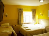 acton_town_hotel_family_room_big