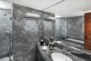 suite-8