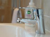 the_lawn_guest_house_wash_basin_big