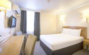 thistle_hotel_heathrow_double