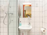 wardonia_hotel_bathroom_big