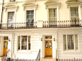 warwic_rooms_london_exterior_rr