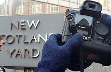 Protesters Blockade Scotland Yard over Sex 'n' Spy Cops.