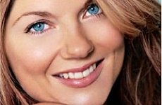 Geri Halliwell Engaged to Italian Lover: Official.