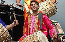 London Mela Dances into Gunnersbury Park.