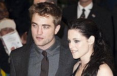 Robert Pattinson 'heartbroken' over Kristen's affair