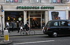 Starbucks Hunter in London for Coffee Stop 9,101.