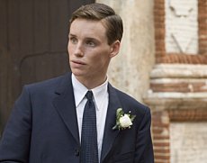 EDDIE REDMAYNE as EDWARD WILSON, Jr. in the untold story of the birth of the CIA, The Good Shepherd. Copyright: © 2006 Universal Studios. ALL RIGHTS RESERVED