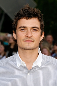 Actor Orlando Bloom at the World Premiere of Pirates Of The Caribbean: At World's End at Disneyland on May 19th, 2007 in Anaheim, California. Kevin Winter. 2007 Disney Enterprises, Inc. All Rights Reserved.