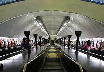 St. John's Wood Station. Photo Credit: Ian Muttoo. C.C.License