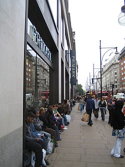 Oxford Street, London. Photo Credit: LoopZilla. C.C.License