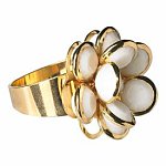 Flower Ring. New Look