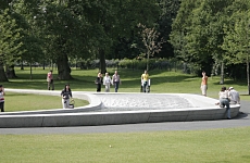 Princess's Diana Memorial in Hyde Park. Copyright © LondonNet Ltd