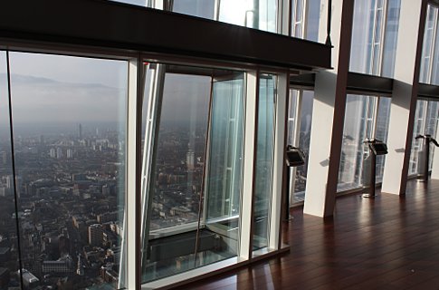 The View From The Shard - Level 69 Viewing Gallery (Photo by Peter Clee, Copyright LondonNet Ltd)
