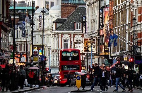 Apollo theatre ceiling collapse - 'I've never seen an incident like this,' says