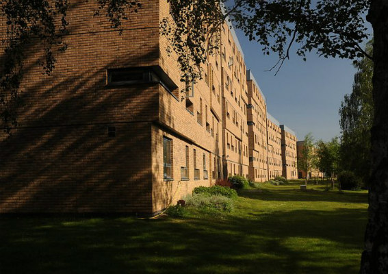 Gordon Hall