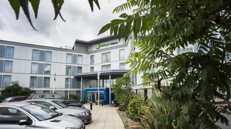 Holiday Inn Express Stansted Airport Holiday Inn Express Stansted Airport