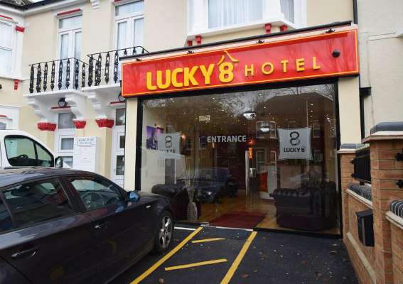 Lucky 8 Hotel