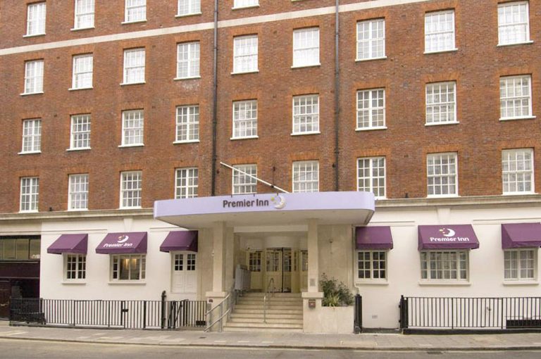 Premier Inn Victoria