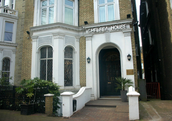 Chelsea House Hotel