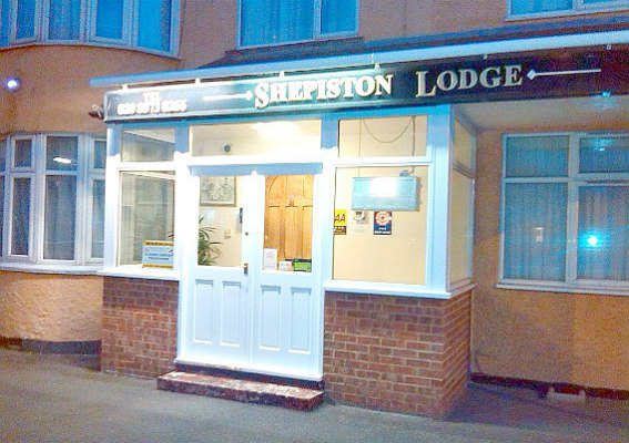 Shepiston Lodge Heathrow