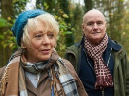Alison Steadman as Fern and Dave Johns as Dave in 23 Walks, directed by Paul Morrison. Photo: Nick Wall. Copyright: Parkland Entertainment. All Rights Reserved.