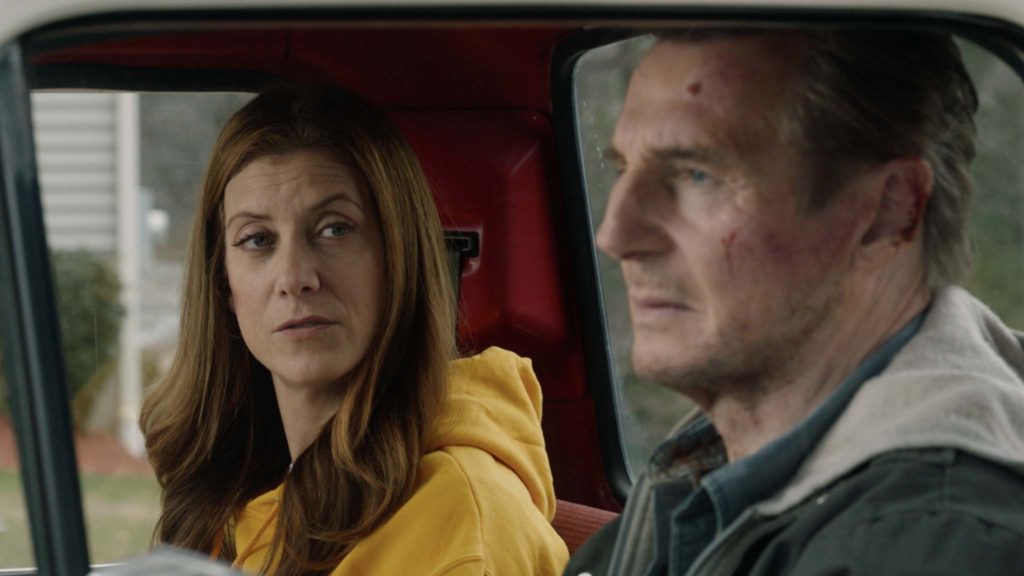 Kate Walsh as Annie Sumpter and Liam Neeson as Tom Carter in Honest Thief, directed by Mark Williams. Copyright: Signature Entertainment. All Rights Reserved.