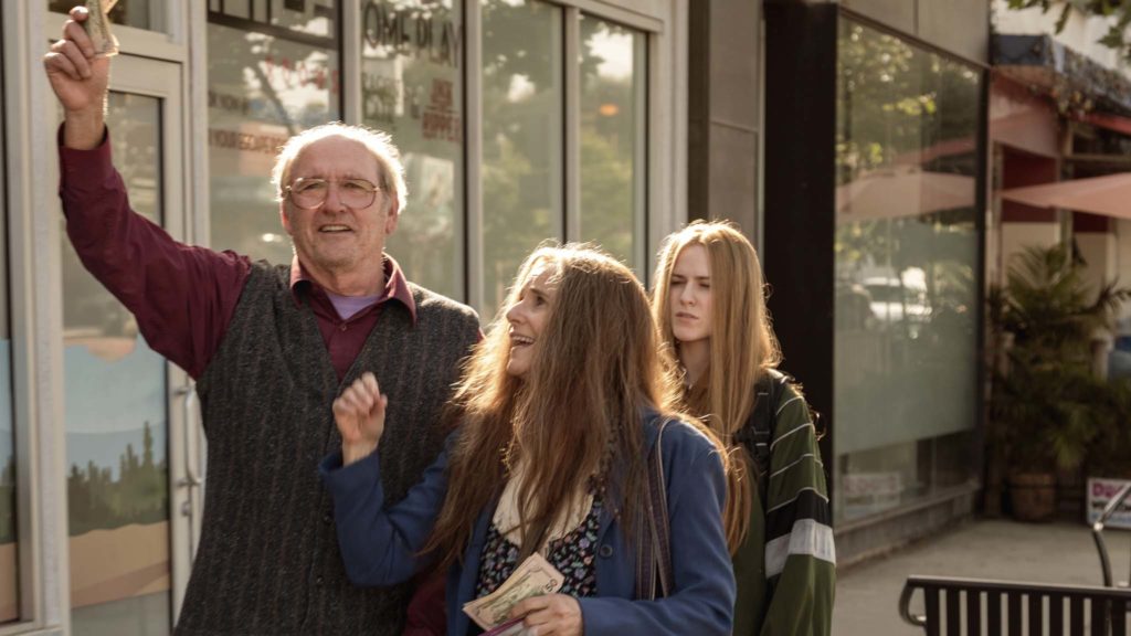 Richard Jenkins as Robert Dyne, Debra Winger as Theresa Dyne and Evan Rachel Wood as Old Dolio Dyne in Kajillionaire, directed by Miranda July. Photo: Matt Kennedy. Copyright: 2020 Focus Features, LLC. All Rights Reserved.