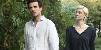 Claes Bang as James Figueras and Elizabeth Debicki as Berenice Hollis in The Burnt Orange Heresy, directed by Giuseppe Capotondi. Photo: Jose Haro. Copyright: Sony Pictures Classics. All Rights Reserved.