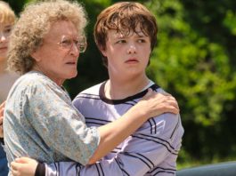 Haley Bennett as Lindsay, Glenn Close as Mamaw and Owen Asztalos as JD Vance in Hillbilly Elegy, directed by Ron Howard. Photo: Lacey Terrell. Copyright: 2020 Netflix. All Rights Reserved.