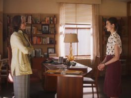 Sigourney Weaver as Margaret and Margaret Qualley as Joanna in My New York Year, directed by Philippe Falardeau. Copyright: Vertigo Releasing. All Rights Released.