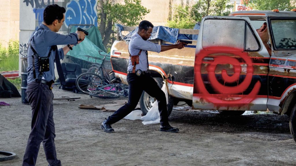 Max Minghella as Detective William Schenk and Chris Rock as Detective Ezekiel Banks in Spiral: From The Book Of Saw, directed by Darren Lynn Bousman. Photo: Brooke Palmer. Copyright: Lionsgate Films. All Rights Reserved.