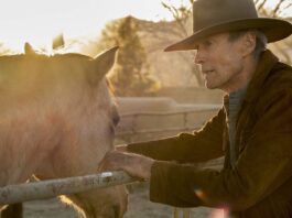 Clint Eastwood as Mike Milo in Cry Macho, directed by Clint Eastwood. Photo: Claire Folger. Copyright: Warner Bros. Entertainment Inc. All Rights Reserved.