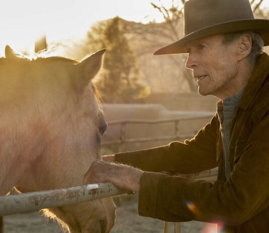 Clint Eastwood as Mike Milo in Cry Macho, directed by Clint Eastwood. Photo: Claire Folger. Copyright: Warner Bros. Entertainment Inc. All Rights Reserved.