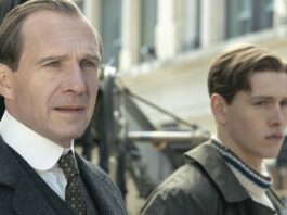 Ralph Fiennes as Oxford and Harris Dickinson as Conrad in The King’s Man, directed by Matthew Vaughn. Photo: Peter Mountain. Copyright: 2020 Twentieth Century Fox Film Corporation. All Rights Reserved.