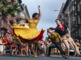 Ariana DeBose as Anita and David Alvarez as Bernardo in West Side Story, directed by Steven Spielberg. Photo: Niko Tavernise. Copyright: 2021 20th Century Studios. All Rights Reserved.