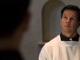 Mark Wahlberg as Father Stuart "Stu" Long in Father Stu, directed by Rosalind Ross. Photo: Karen Ballard. Copyright: 2022 CTMG, Inc. All Rights Reserved.