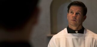 Mark Wahlberg as Father Stuart "Stu" Long in Father Stu, directed by Rosalind Ross. Photo: Karen Ballard. Copyright: 2022 CTMG, Inc. All Rights Reserved.