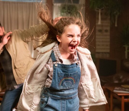 Zac Efron as Andy and Ryan Kiera Armstrong as Charlie in Firestarter, directed by Keith Thomas. Photo: Ken Woroner. Copyright: 2022 Universal Studios. All Rights Reserved.