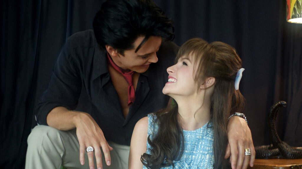 Austin Butler as Elvis Presley and Olivia De Jonge as Priscilla Presley in Elvis, directed by Baz Luhrmann. Photo: Ruby Bell. Copyright: 2022 Warner Bros. Entertainment Inc. All Rights Reserved.