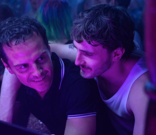 Andrew Scott as Adam and Paul Mescal as Harry in All Of Us Strangers, directed by Andrew Haigh. Photo: Parisa Taghizadeh. Copyright: Searchlight Pictures. All Rights Reserved.
