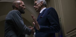 Jason Statham as Clay and Jeremy Irons as Wallace Westwyld, directed by David Ayer. Copyright: Metro-Goldwyn-Mayer Pictures Inc. All Rights Reserved.