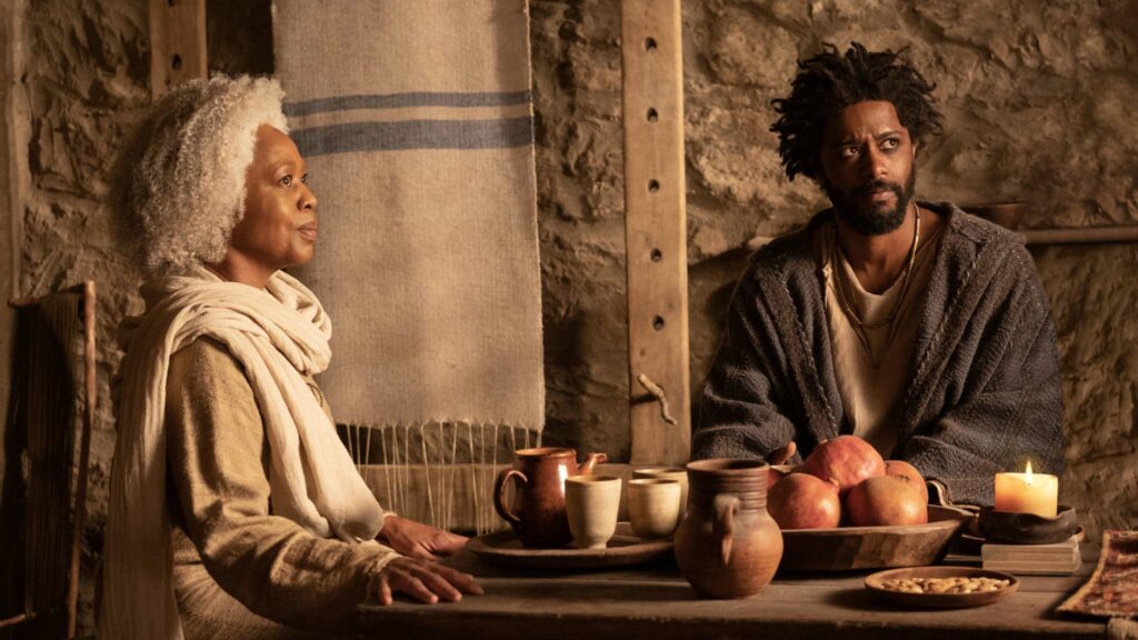 Alfre Woodard as Virgin Mary and LaKeith Stanfield as Clarence in The Book Of Clarence, directed by Jeymes Samuel. Photo: Moris Puccio. Copyright: Legendary Entertainment. All Rights Reserved.