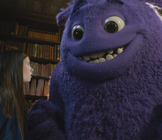 Cailey Fleming and Blue in IF, directed by John Krasinski. Copyright: Paramount Pictures. All Rights Reserved.