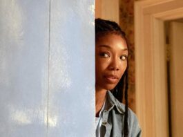 Brandy Norwood as Belinda in The Front Room, directed by Max Eggers and Sam Eggers. Copyright: Universal Pictures. All Rights Reserved.